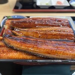 うなぎの次郎 - 肉厚です