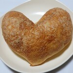 サ・マーシュ - ハートのチーズパン