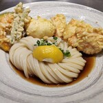 釜たけうどん めっせ熊 - 