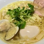 麺屋 ねむ瑠 - 蛤と浅利の淡麗煮玉子入り(塩味)  1,030円