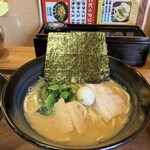 横浜家系ラーメン翔 - 