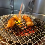 炭火焼ホルモン ぐう - 
