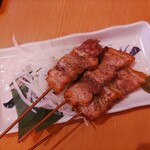 Butashabu Jizakana Shouchuu Kakuei - 豚バラ串焼き