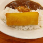 カレーショップ C&C - チーズロール