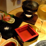 藤家 - 白ばくれん超辛口：半合440円+ワイン白グラス：380円