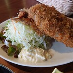 ベイラウンジコーヒー - 大とろいわしフライ接写