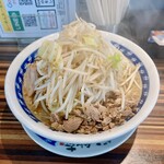 Ramen Dai - 醤油ラーメン（大盛）ヤサイ増し＋細切れ豚トッピング