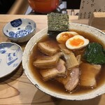 日と宵 - シメのラーメンが本格的すぎてビビる