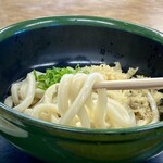 山下うどん - 中細でガチガチの剛麺