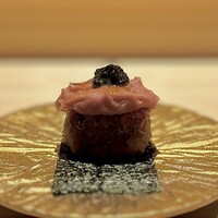 鮨 由う - 