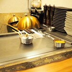 隠れ家鉄板おぶ - 店内写真