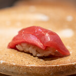 鮨 富かわ - 長崎の本鮪の中トロ