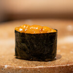 鮨 富かわ - 蝦夷バフン雲丹