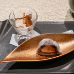 Sushi Tomikawa - りんごのコンポートとセミフレッド いちご大福