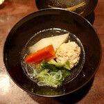 りょうりや 御旅屋 - 鴨つくねと丸大根　炊いたん