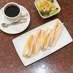 MONCHER - モーニングセット・サンドイッチ（650円）