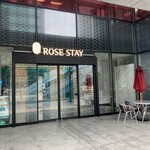 重慶厨房 express - ROSE STAY ビジホかな？その2階にある。
