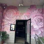 Rose Cafe & Restaurant - 