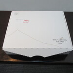 日本料理 TOBIUME - この箱は…