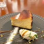 カフェ&ヘアーサロン リバーブ - 