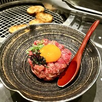 YORONIKU TOKYO AZABUDAIHILLS - ②本日の炙り 激レアぶつ切りロースト