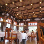 ザ・フジヤ - 内観