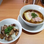 中華そば 馨 - 鶏中華そば＋チャーシューご飯2024.01.23