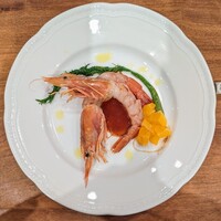 La Stalla - 羽幌町の赤海老にアメリケーヌソース、フィノッキオ、ブラッドオレンジ