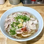 自家製さぬきうどんと肉 新橋甚三 - 肉かけうどん