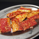 Taishuu Horumon Yakiniku Kemuriki - 