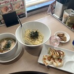 麺家かぐら - 料理写真: