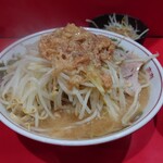 ラーメン二郎 - ラーメン小＋白髪ねぎ（ヤサイ・アブラ）