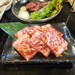 炭火焼肉 川上 - 