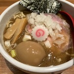Niboshi Chuuka Soba Suzuran - 味玉煮干中華そば