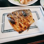 大衆酒蔵 鳥よし - サバ塩焼き