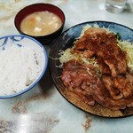 Oshokuji Maruyama - リブロース生姜焼き定食 1800円
