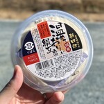 勘四郎 - ・温めておいしい 絹豆腐 あごだしつゆ付 200円/税込