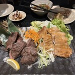 博多もつ鍋 馬肉 九州自慢 - 