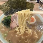 ラーメン 清水家 - 麺