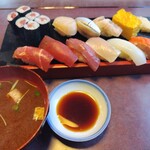 Hokake Sushi - 