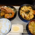 Shuen Chuu Bou Haku - カツ煮定食 900円(税込)。