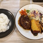 dining kitchen kuro - Bランチ、ハンバーグ（和風ソース）クリームコロッケ、チキンカツ1350円