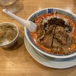 希須林 - 排骨坦々麺（1500円）とライス（無料）