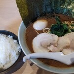 京都醍醐 魂心家 - ライス無料食べ放題。