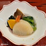 和食と和酒 おがた - 蕪､金時人参､縮菜､コンリキー､椎茸､金時草の野菜の炊合せ