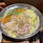 Kurobuta Shabushabu Satsuma Kagomma Furusato Yataimura - 