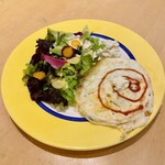 ブーランジェリ･エ･カフェ　オブジェ -  ほんとにおいしい〜♡(  ᵒ̴̶̷᷄  ̫ ᵒ̴̶̷᷅  )♡ フライドエッグはトロトロで付け合せのサラダもシャキシャキでお野菜そのものの瑞々しさと美味しさが感じられます！♡