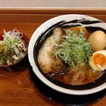 俺の中華たなか家 - 「肉中華醤油醤油(淡口)」＆「まかない飯」着丼＼(^o^)／