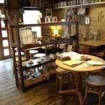 ねるどりっぷ珈琲 機屋 - 店内