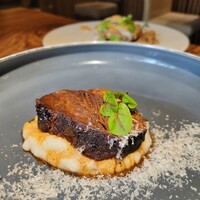 ボッテゴン - 近江牛のほほ肉 赤ワイン煮込み
                    